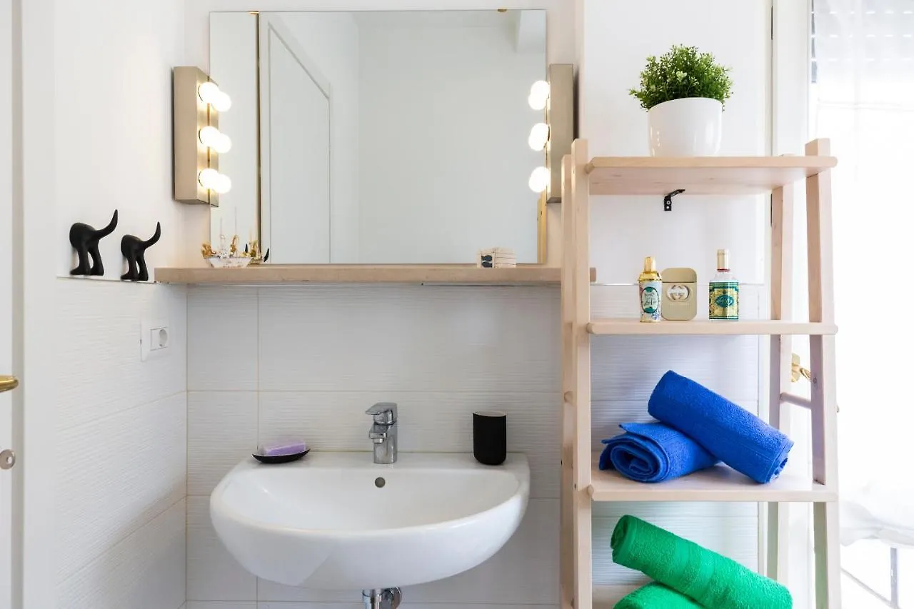 Apartment Casa Relax - Central Station Milan